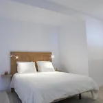 Con Terraza Privada, Piscina Y Capacidad 4 Personas Apartamento