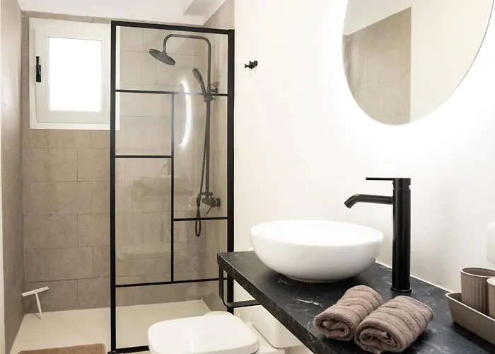 Con Terraza Privada, Piscina Y Capacidad 4 Personas דירה *